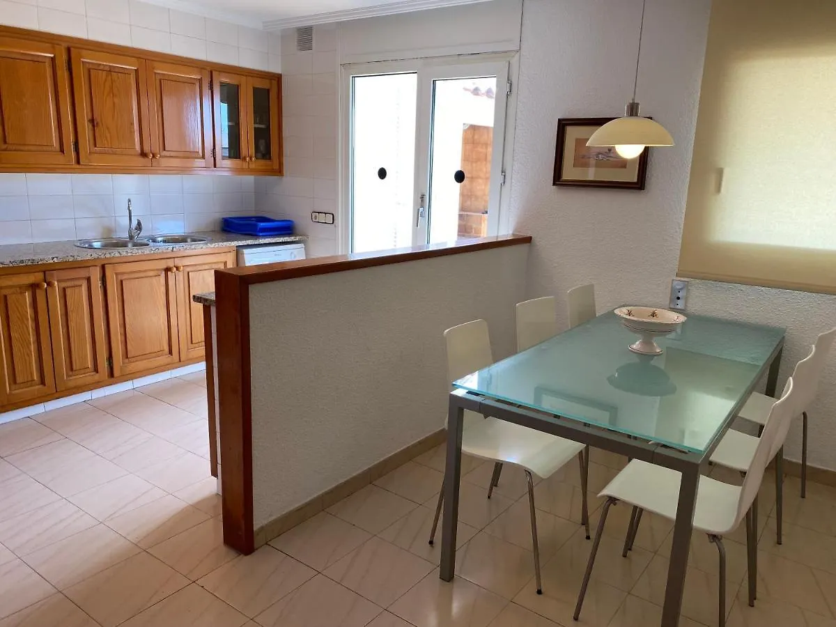 Can Valles Apartament Atic A Palamos Apartment