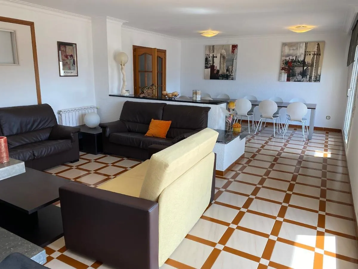 Can Valles Apartament Atic A Palamos Spain