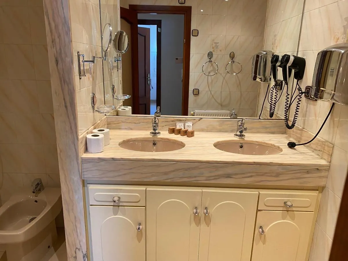 Can Valles Apartament Atic A Palamos